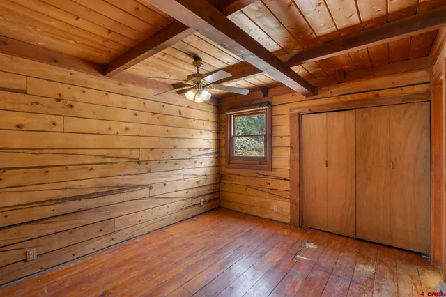 a bathroom with a sink and toilet