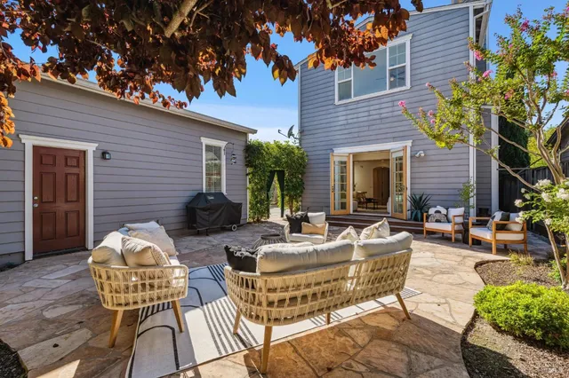 $1,625,000 | 1220 Brockman Lane, Sonoma, CA 95476