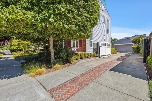 $1,625,000 | 1220 Brockman Lane, Sonoma, CA 95476