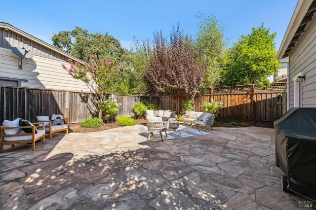 $1,625,000 | 1220 Brockman Lane, Sonoma, CA 95476