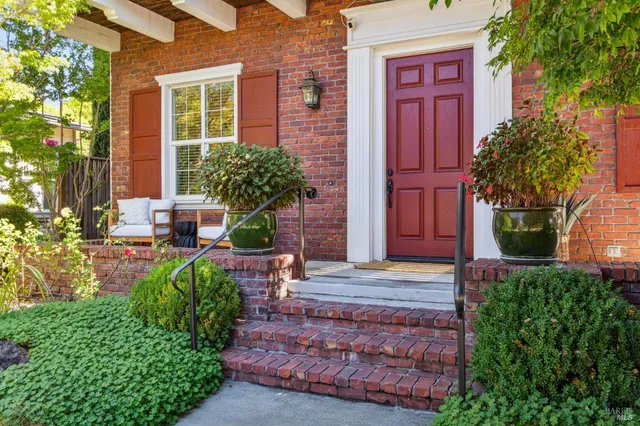 $1,625,000 | 1220 Brockman Lane, Sonoma, CA 95476