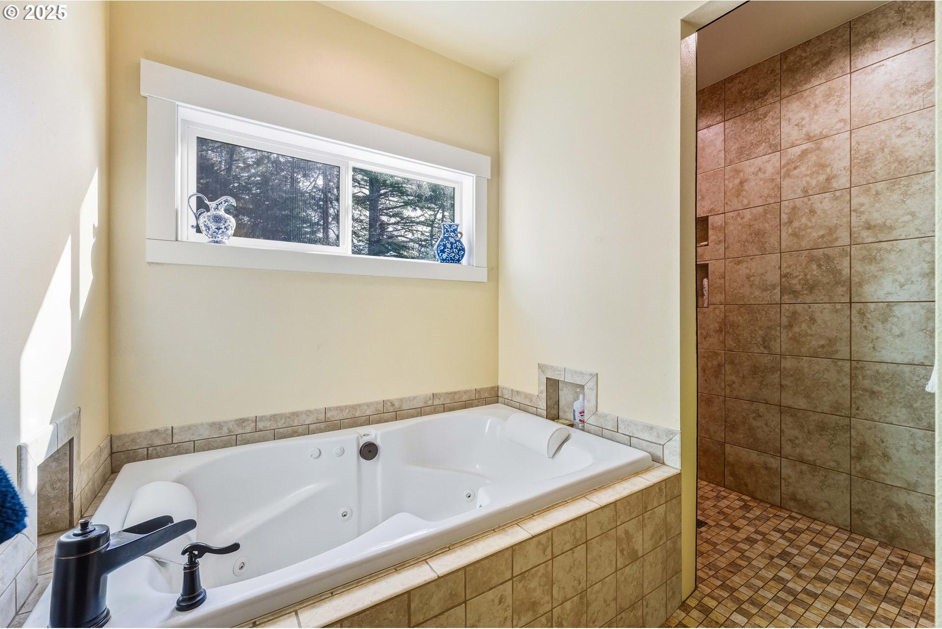 55942 Lost Valley Road Bandon, OR 97411 - Photo 22 of 48 Gallery Image 22
