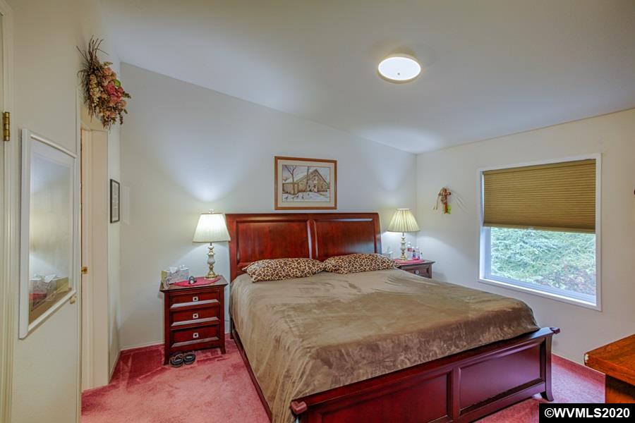 23507 Gooseneck Road Sheridan, OR 97378 - Photo 19 of 42
