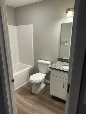 $525,000 | 904-906 Southwest Pampas Circle, Richmond, MO 64085