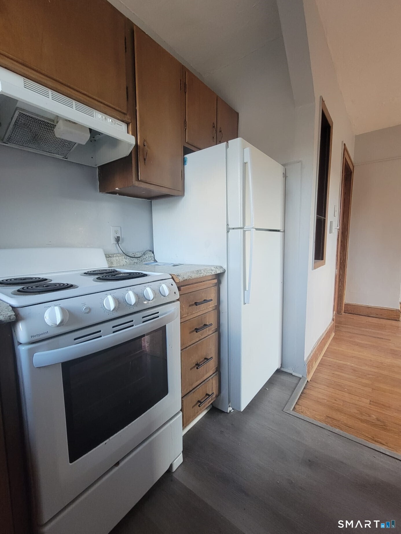 1048 Broad Street, Unit 2B Meriden, CT 06450 - Photo 4 of 7