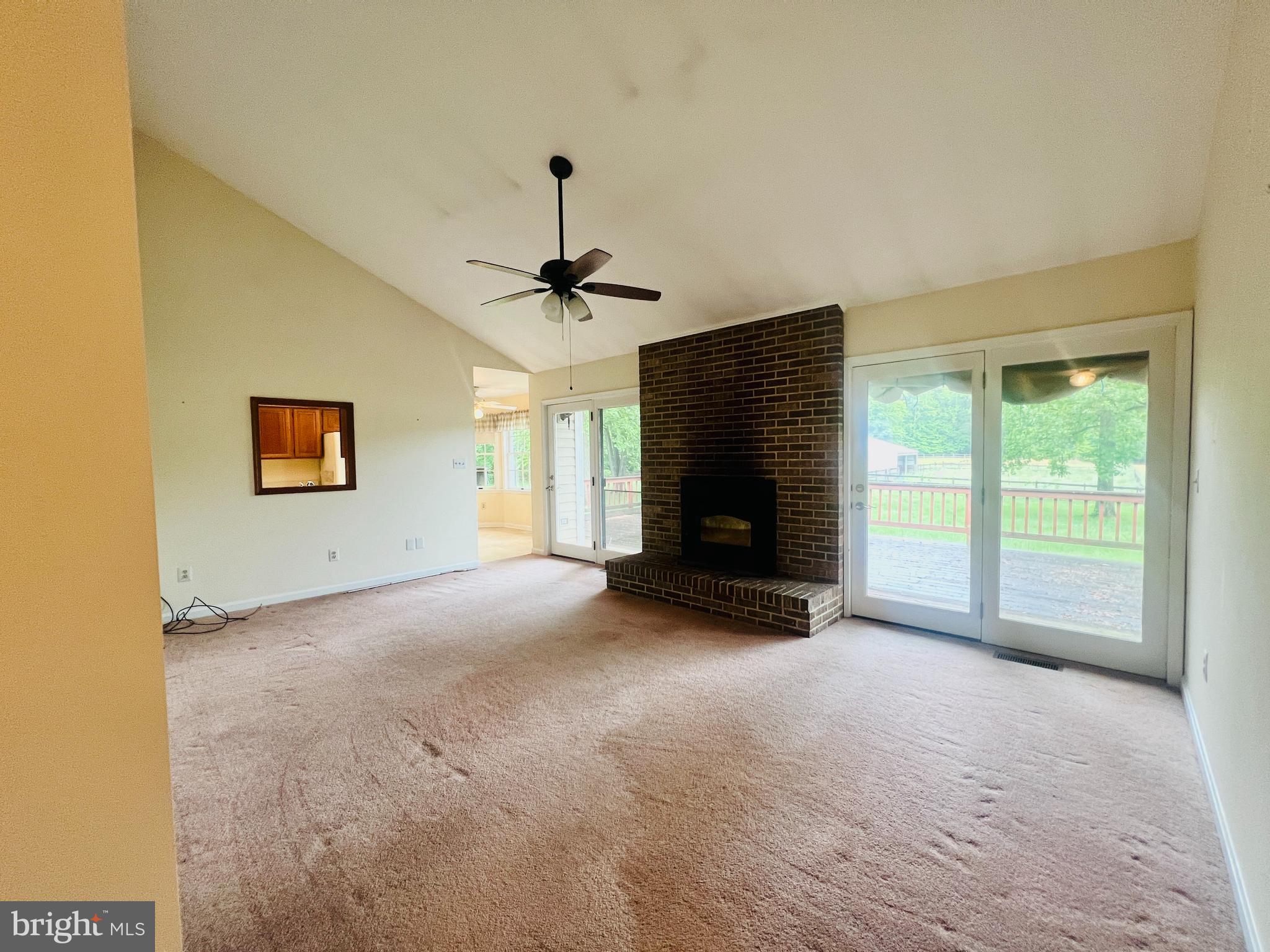 3629 Riva Road Davidsonville, MD 21035 - Photo 17 of 39 Family Room