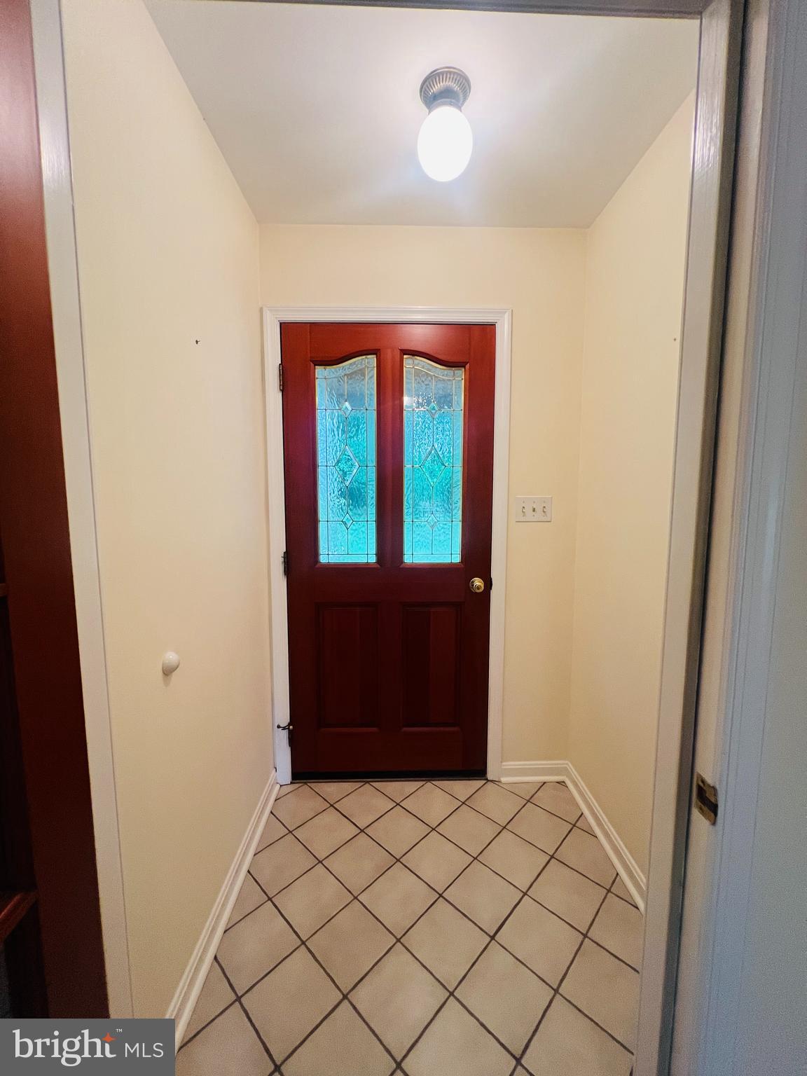 3629 Riva Road Davidsonville, MD 21035 - Photo 10 of 39 Entry Foyer