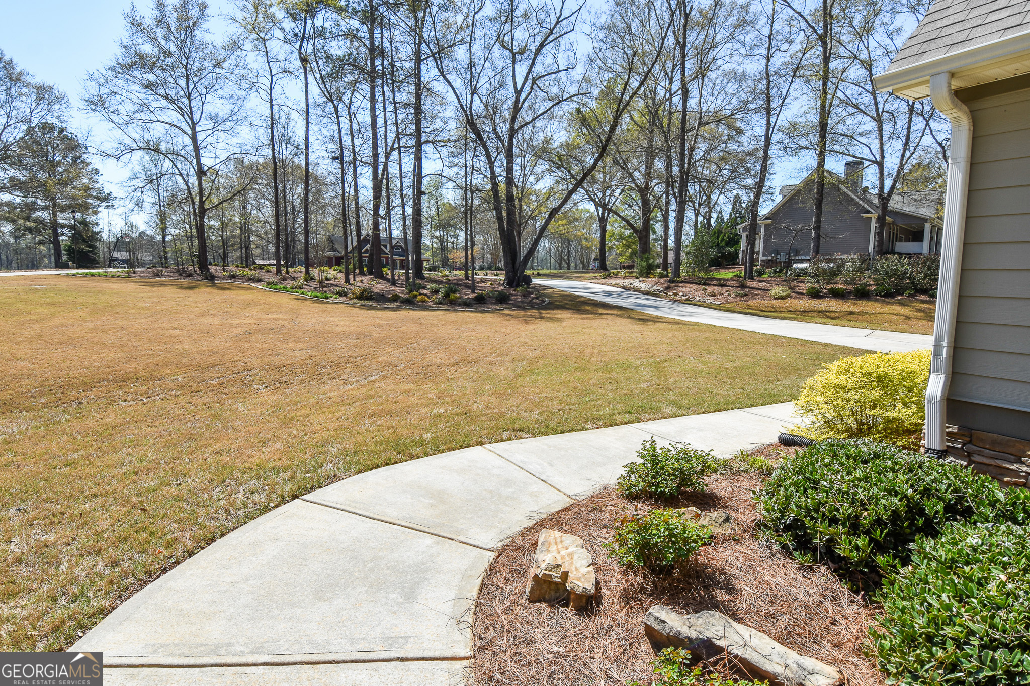 397 Oak Grove Path Griffin, GA 30224 - Photo 12 of 100