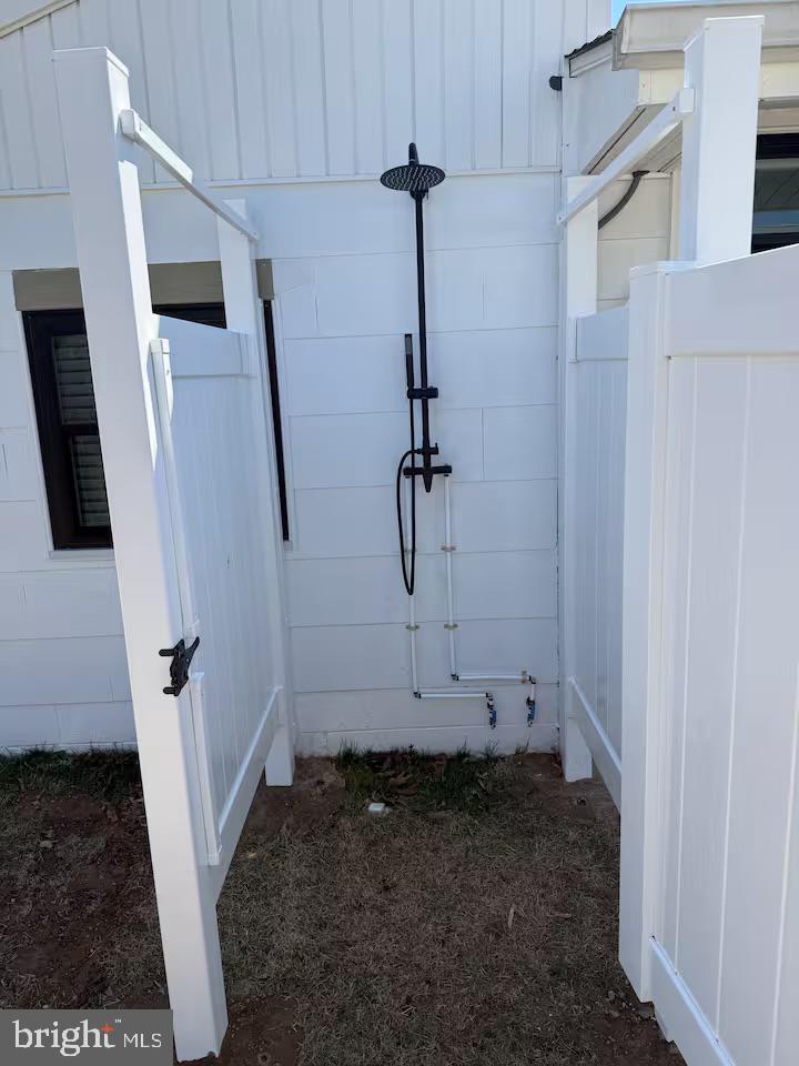 39 Birch Road Villas, NJ 08251 - Photo 54 of 65 Outdoor Shower