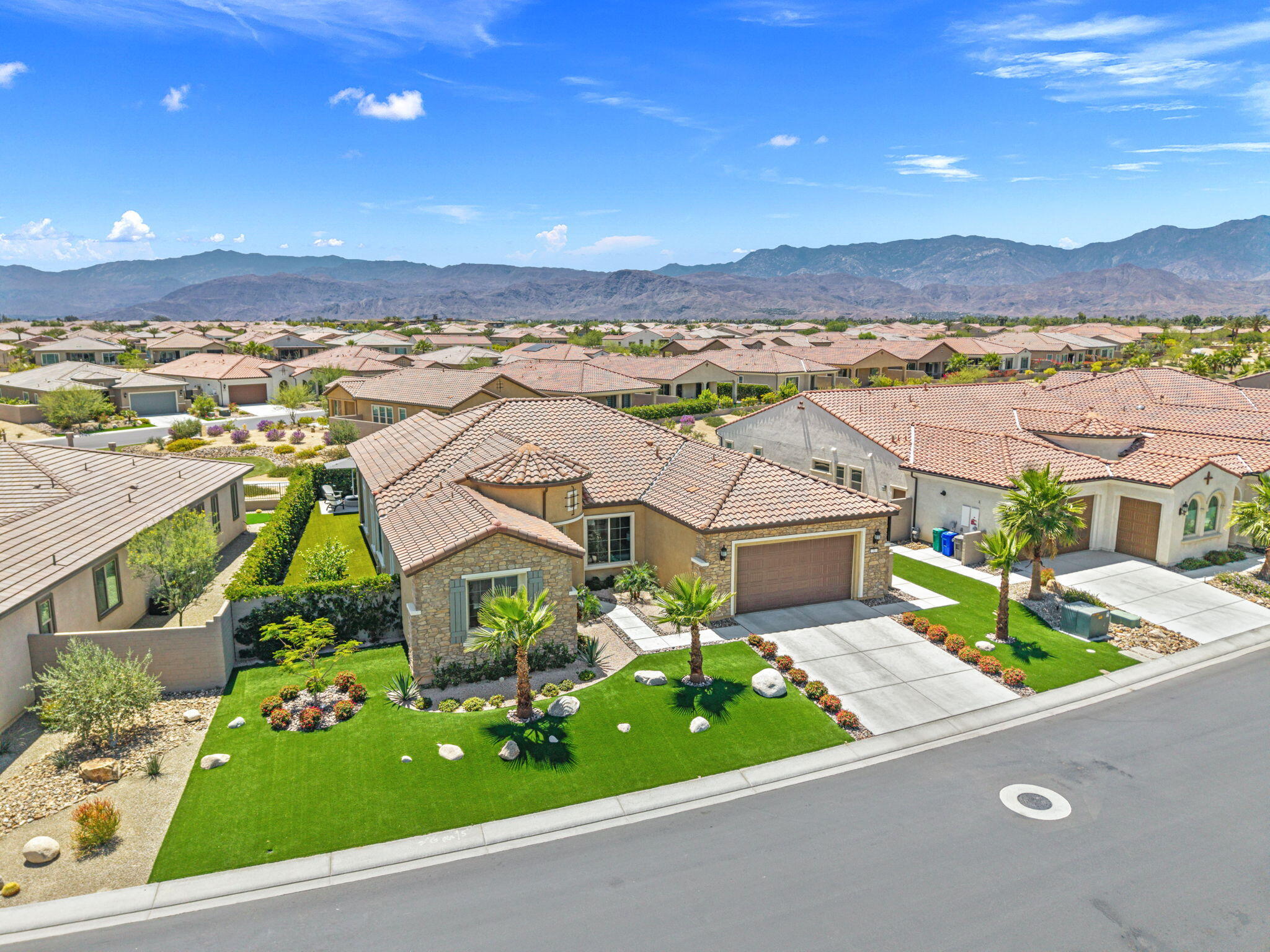 31 Chablis Rancho Mirage, CA 92270 - Photo 45 of 54 55-web-or-mls-DJI_20260429123251_0003_D