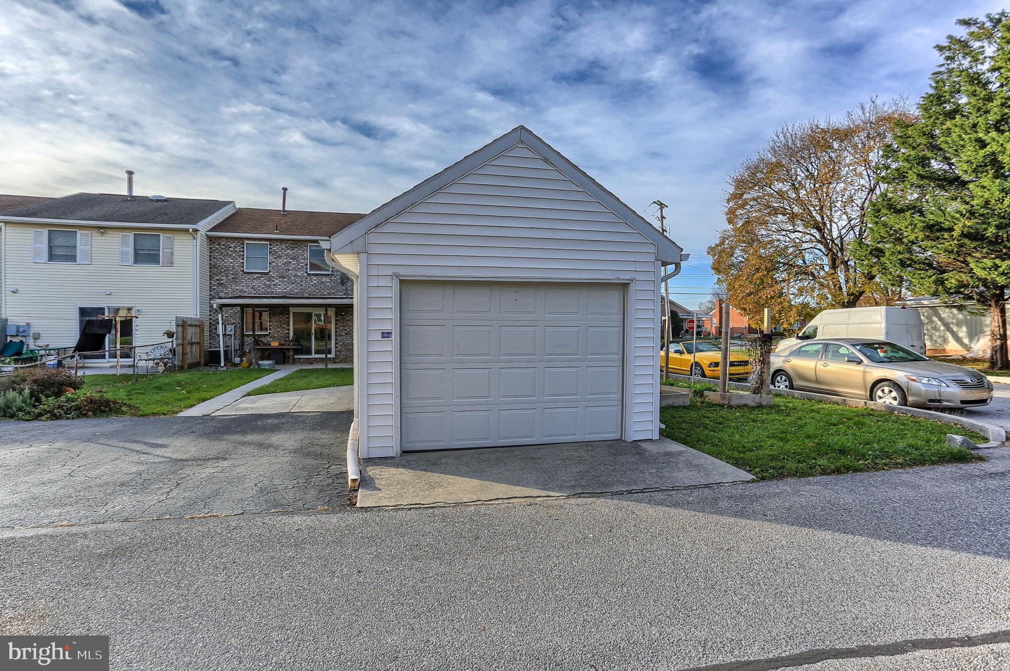 224 Filbert Street Hanover, PA 17331 - Photo 34 of 35 Gallery Image 34