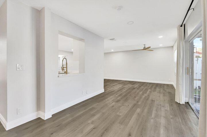 10104 Country Brook Road Boca Raton, FL 33428 - Photo 13 of 56 20250117022356051604000000-o