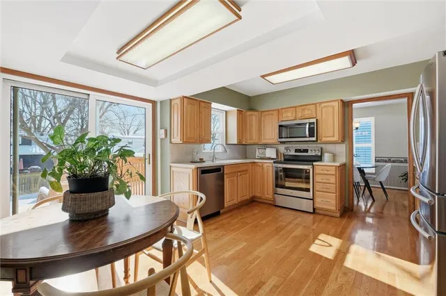 $425,000 | 12711 West 101st Street, Lenexa, KS 66215