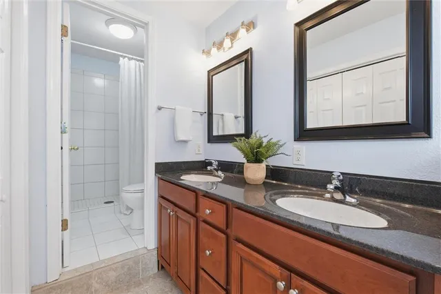 $425,000 | 12711 West 101st Street, Lenexa, KS 66215