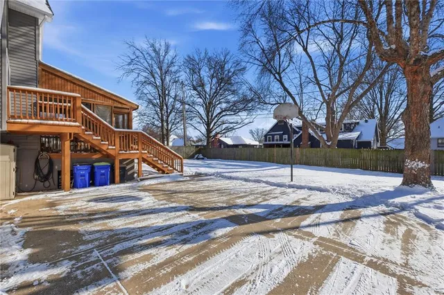 $425,000 | 12711 West 101st Street, Lenexa, KS 66215