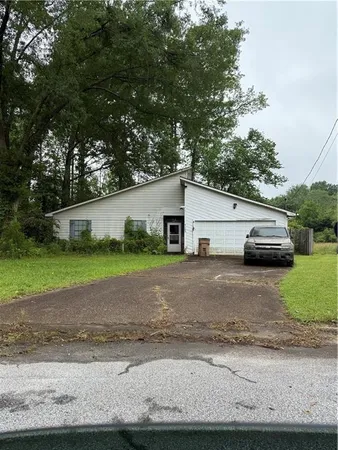 $159,999 | 7103 Apache Lane, Riverdale, GA 30274