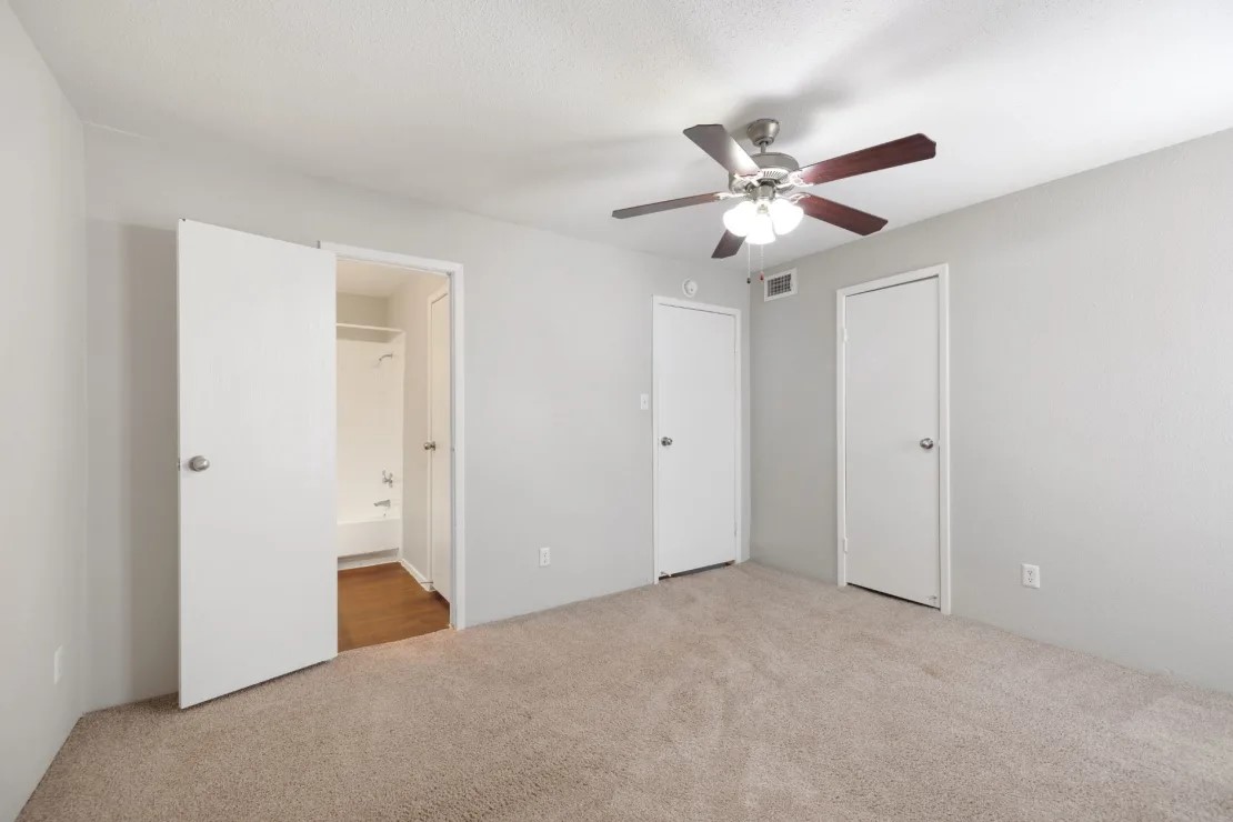 2800 South Ashford Road, Unit 1107 Houston, TX 77082 - Photo 25 of 35