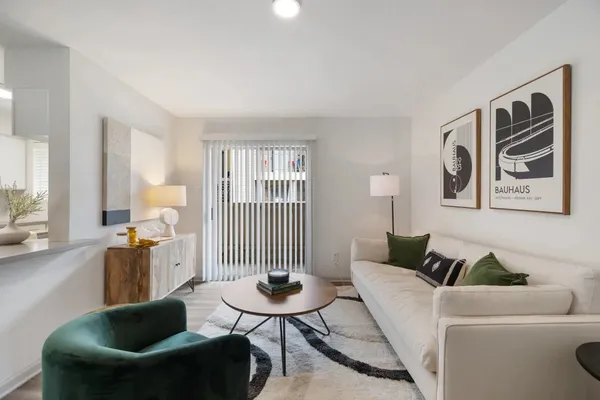 $1,192 | 2800 South Ashford Road, Unit 1107, Houston, TX 77082