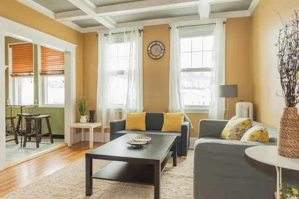 $2,700 | 130 Sutherland Road, Unit 5, Boston, MA 02135