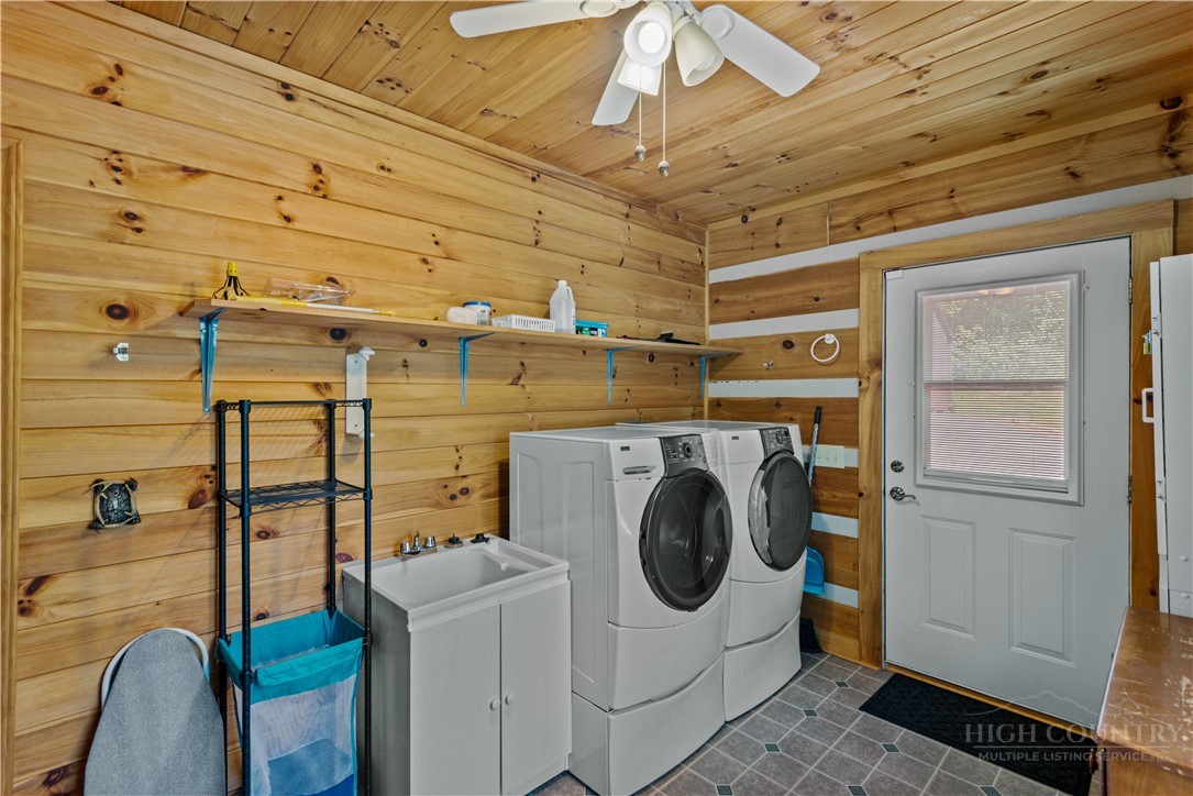 339 Welcome Way Boone, NC 28607 - Photo 12 of 20 a utility room with dryer and washer