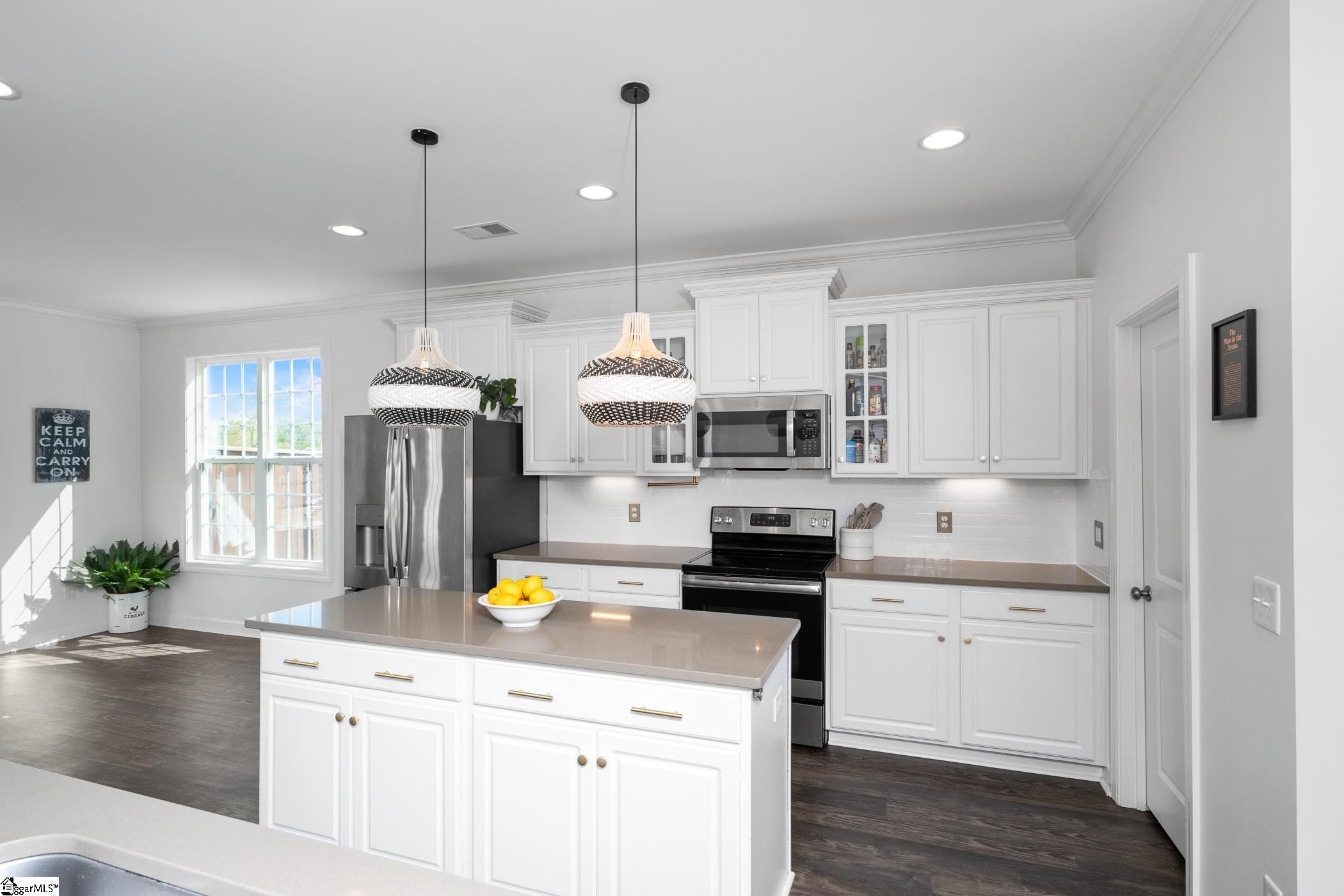 432 Strathpine Drive Simpsonville, SC 29681 - Photo 2 of 44