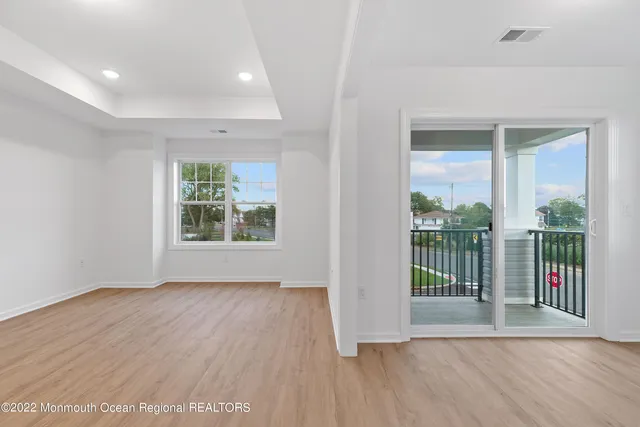 $4,700 | 221 Brighton Avenue, Unit 203, Long Branch, NJ 07740