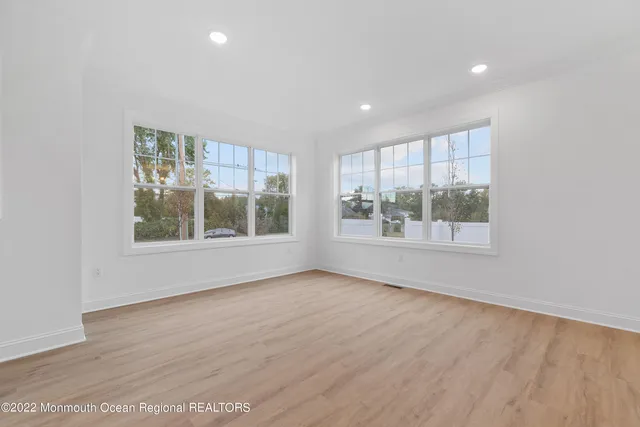 $4,700 | 221 Brighton Avenue, Unit 203, Long Branch, NJ 07740