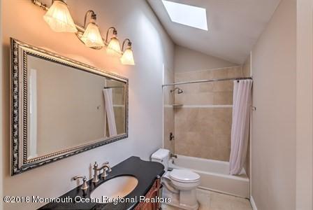 25 Crawford Road Middletown, NJ 07748 - Photo 17 of 37 48248624(1)