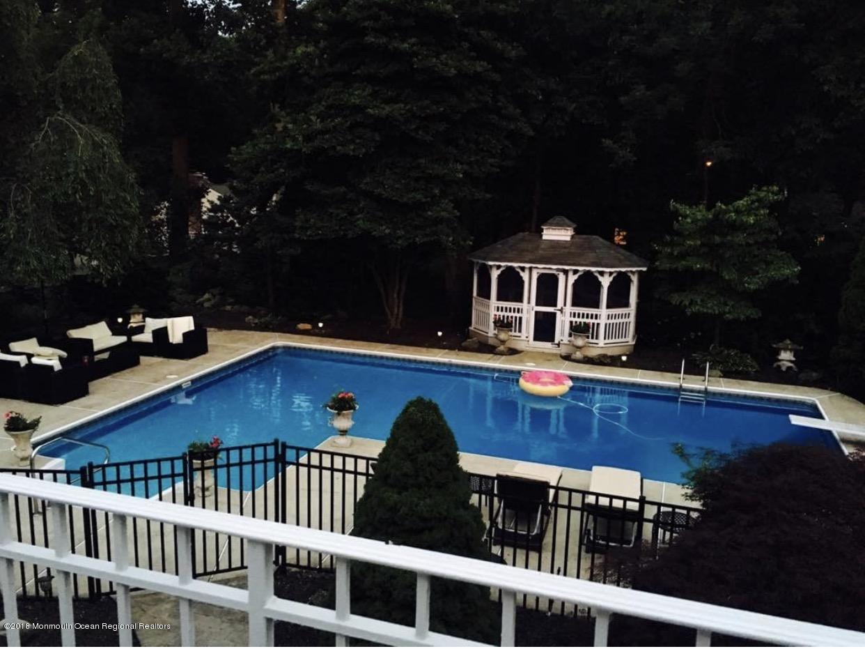 25 Crawford Road Middletown, NJ 07748 - Photo 33 of 37 25 Crawford pool