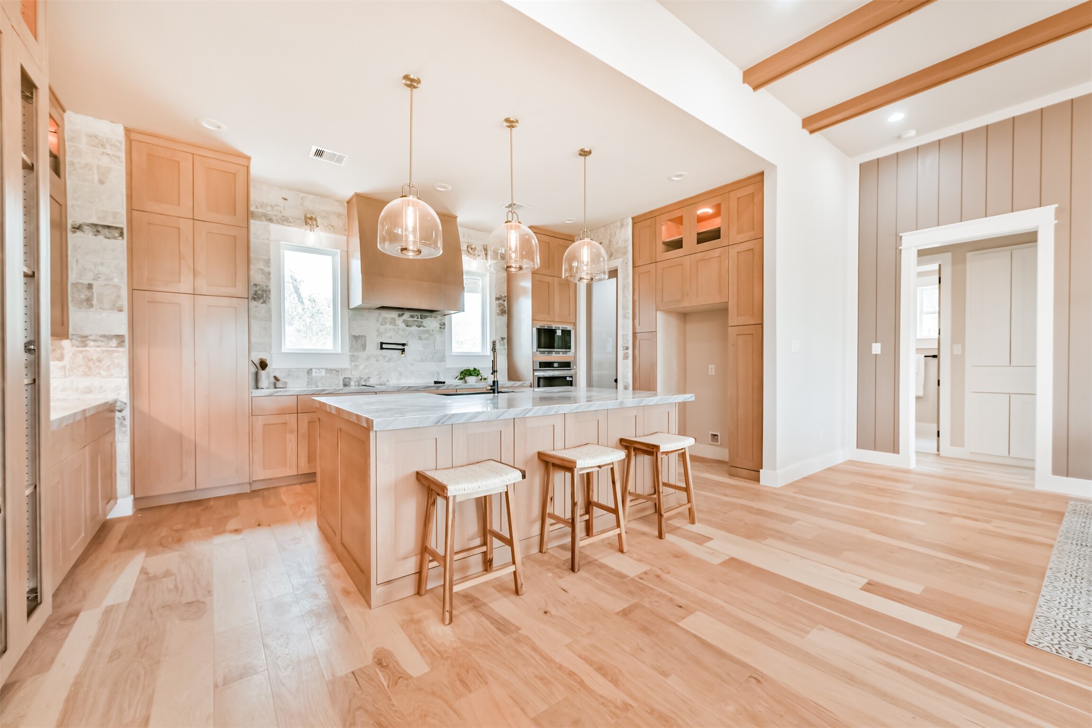 250 Pony Trail Angleton, TX 77515 - Photo 31 of 42