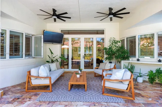 $6,500 | 8515 Northwest 168th Terrace, Miami Lakes, FL 33016