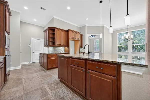 $568,950 | 1623 Cafe Dumonde, Conroe, TX 77304