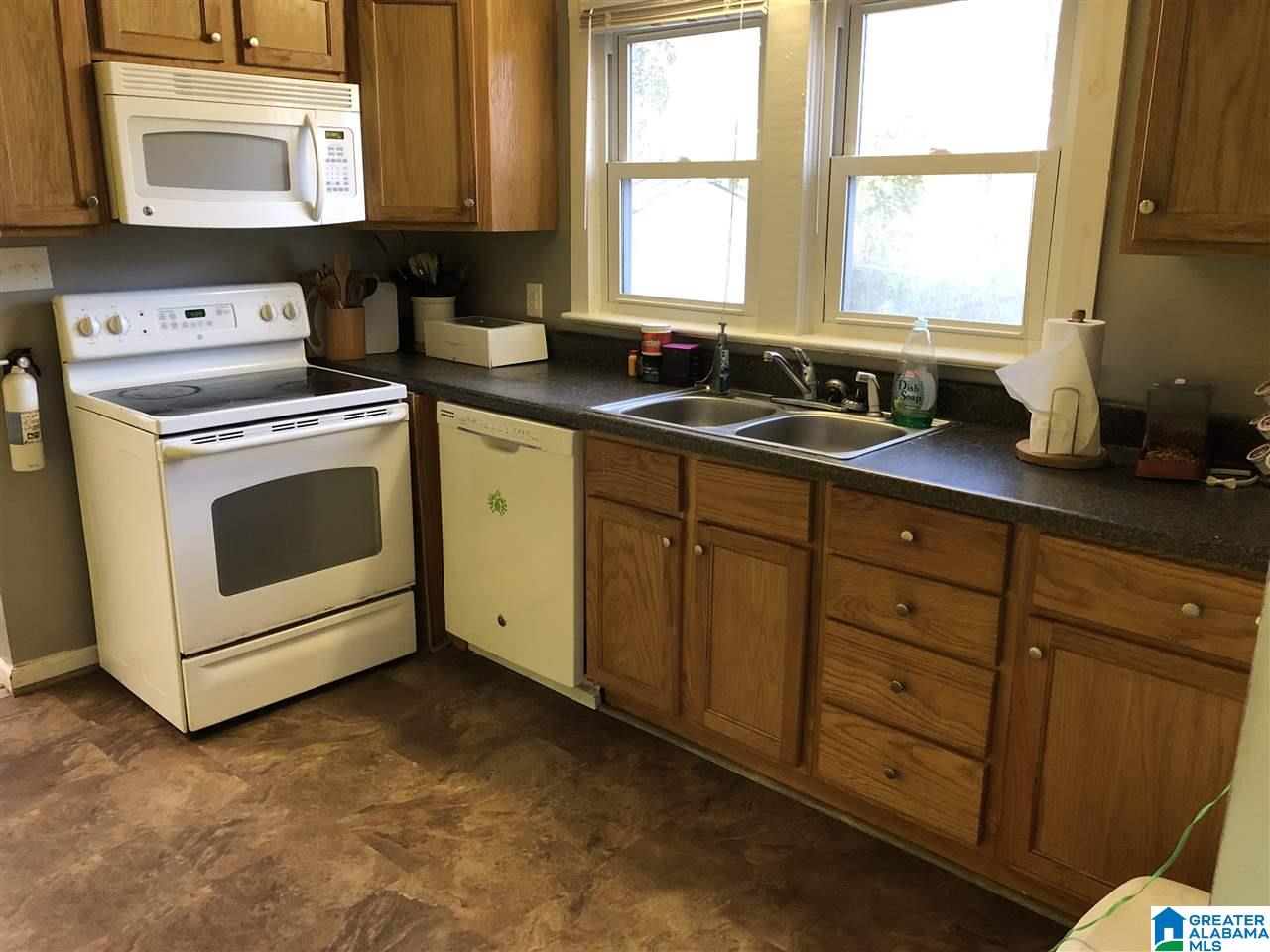 2228 27th Avenue Bessemer, AL 35023 - Photo 10 of 15