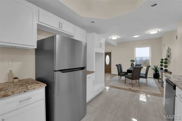 $320,000 | 14 Parkland Place, St. Louis, MO 63112