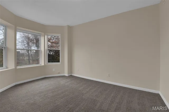 $333,000 | 14 Parkland Place, St. Louis, MO 63112