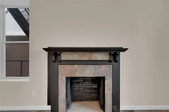 $333,000 | 14 Parkland Place, St. Louis, MO 63112