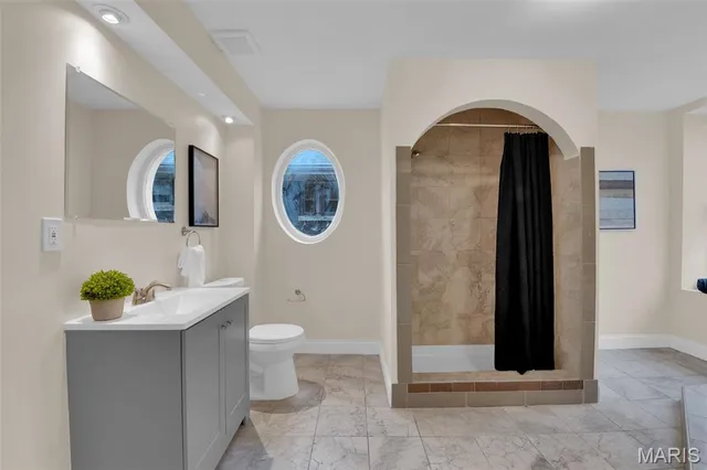 $333,000 | 14 Parkland Place, St. Louis, MO 63112