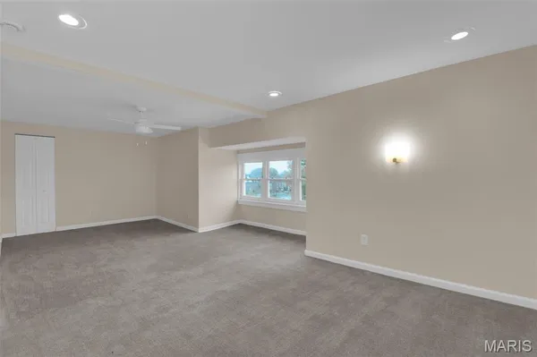$320,000 | 14 Parkland Place, St. Louis, MO 63112