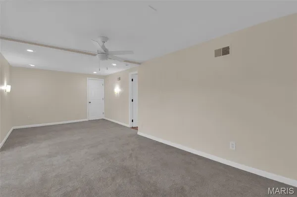 $320,000 | 14 Parkland Place, St. Louis, MO 63112