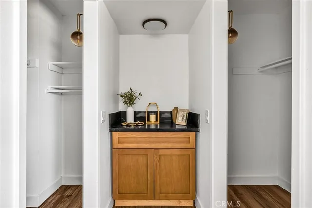 $344,900 | 2120 South Indian Canyon Drive, Palm Springs, CA 92262