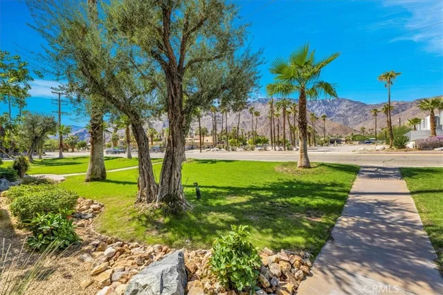 $344,900 | 2120 South Indian Canyon Drive, Palm Springs, CA 92262