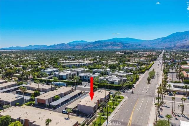 $344,900 | 2120 South Indian Canyon Drive, Palm Springs, CA 92262