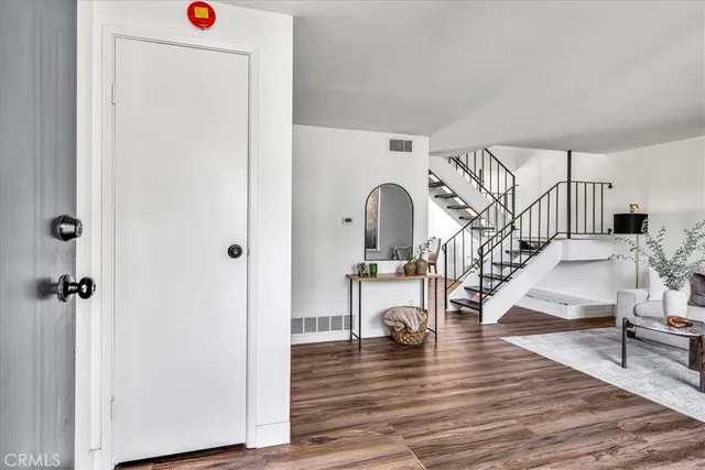 $344,900 | 2120 South Indian Canyon Drive, Palm Springs, CA 92262