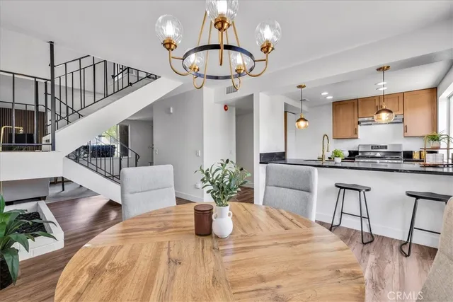 $344,900 | 2120 South Indian Canyon Drive, Palm Springs, CA 92262