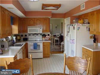 3013 Regency Drive Sinking Spring, PA 19608 - Photo 5 of 12 Kitchen