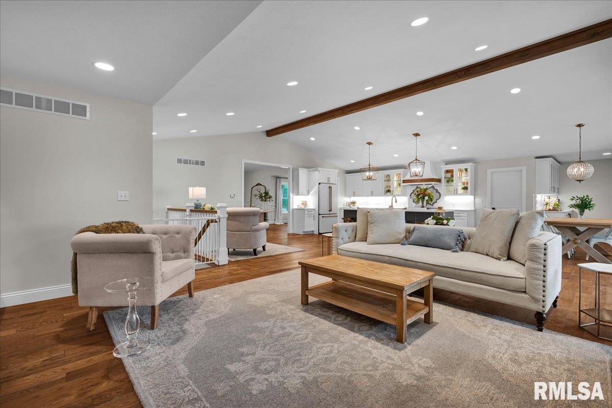 12804 West Dell Road Princeville, IL 61559 - Photo 18 of 78 Gallery Image 18
