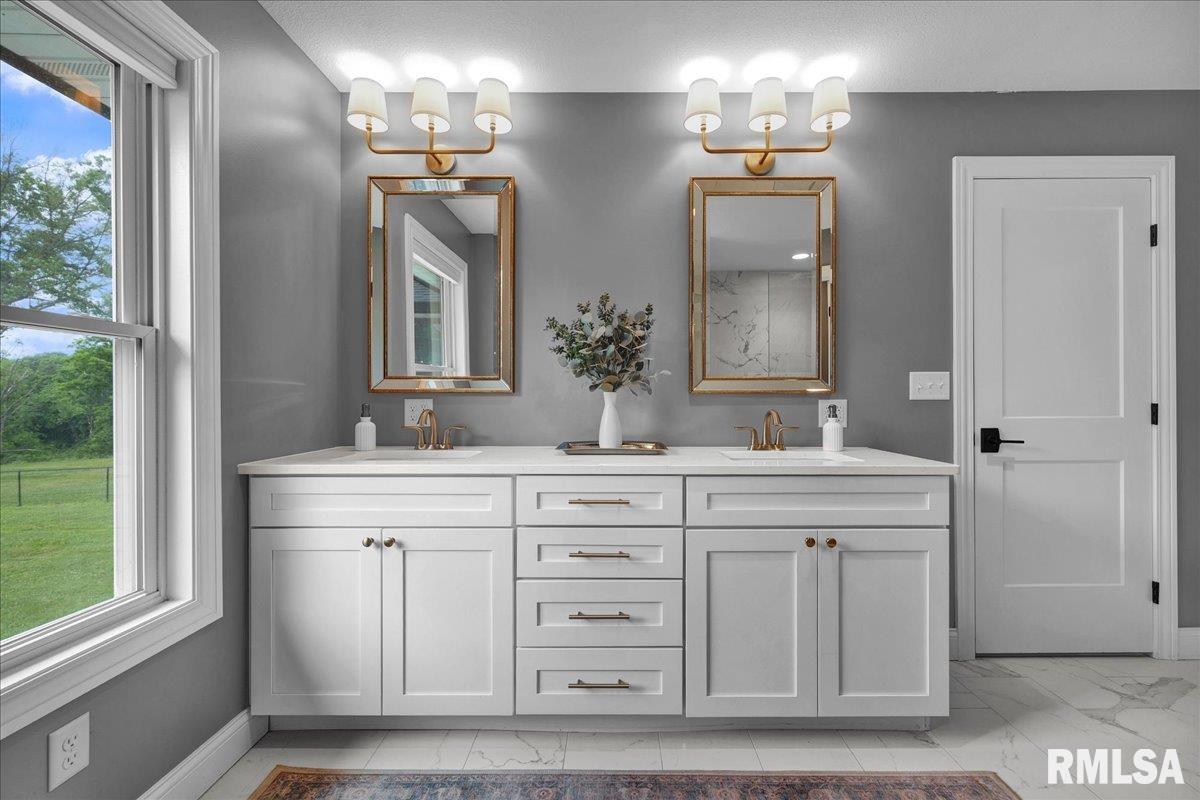 12804 West Dell Road Princeville, IL 61559 - Photo 27 of 78 Gallery Image 27