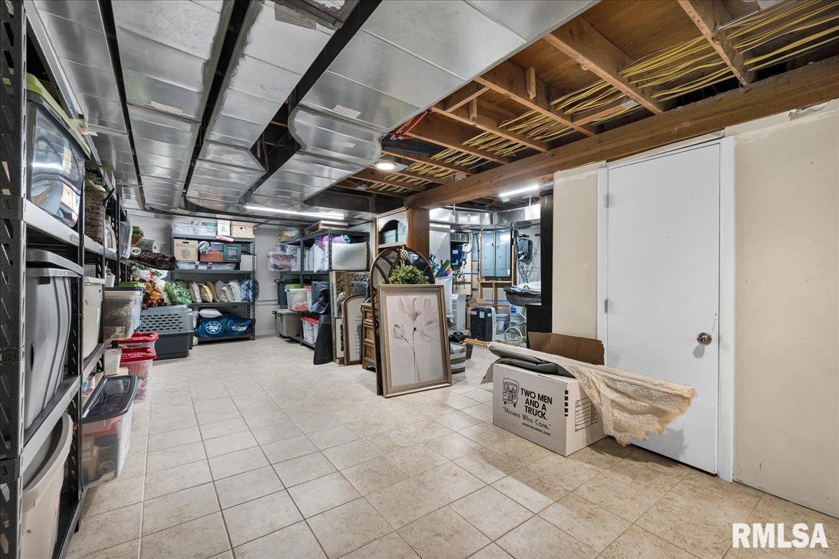 12804 West Dell Road Princeville, IL 61559 - Photo 46 of 78 Gallery Image 46