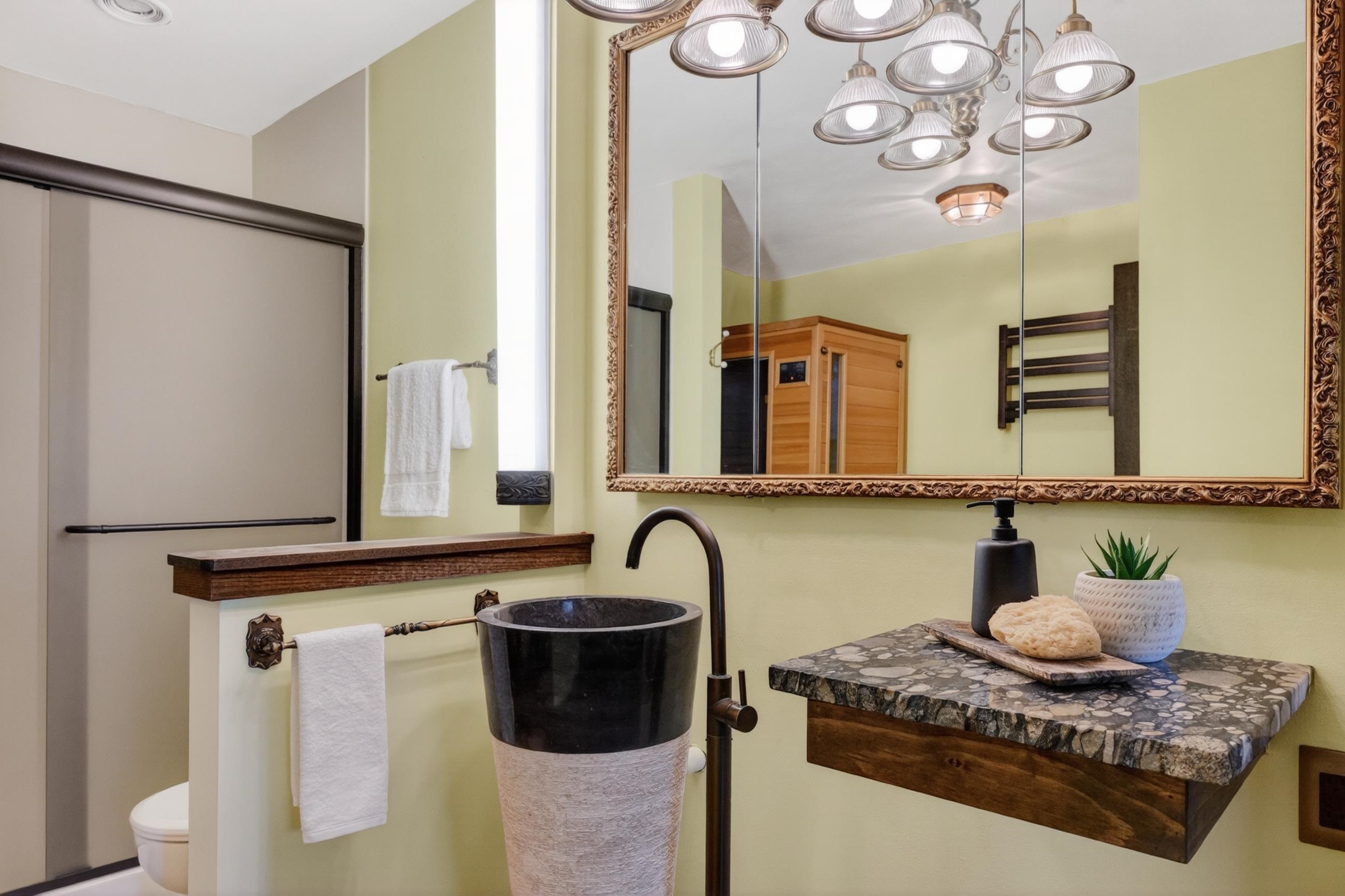 6401 Bridge, Unit 204 Madison, WI 53713 - Photo 20 of 41