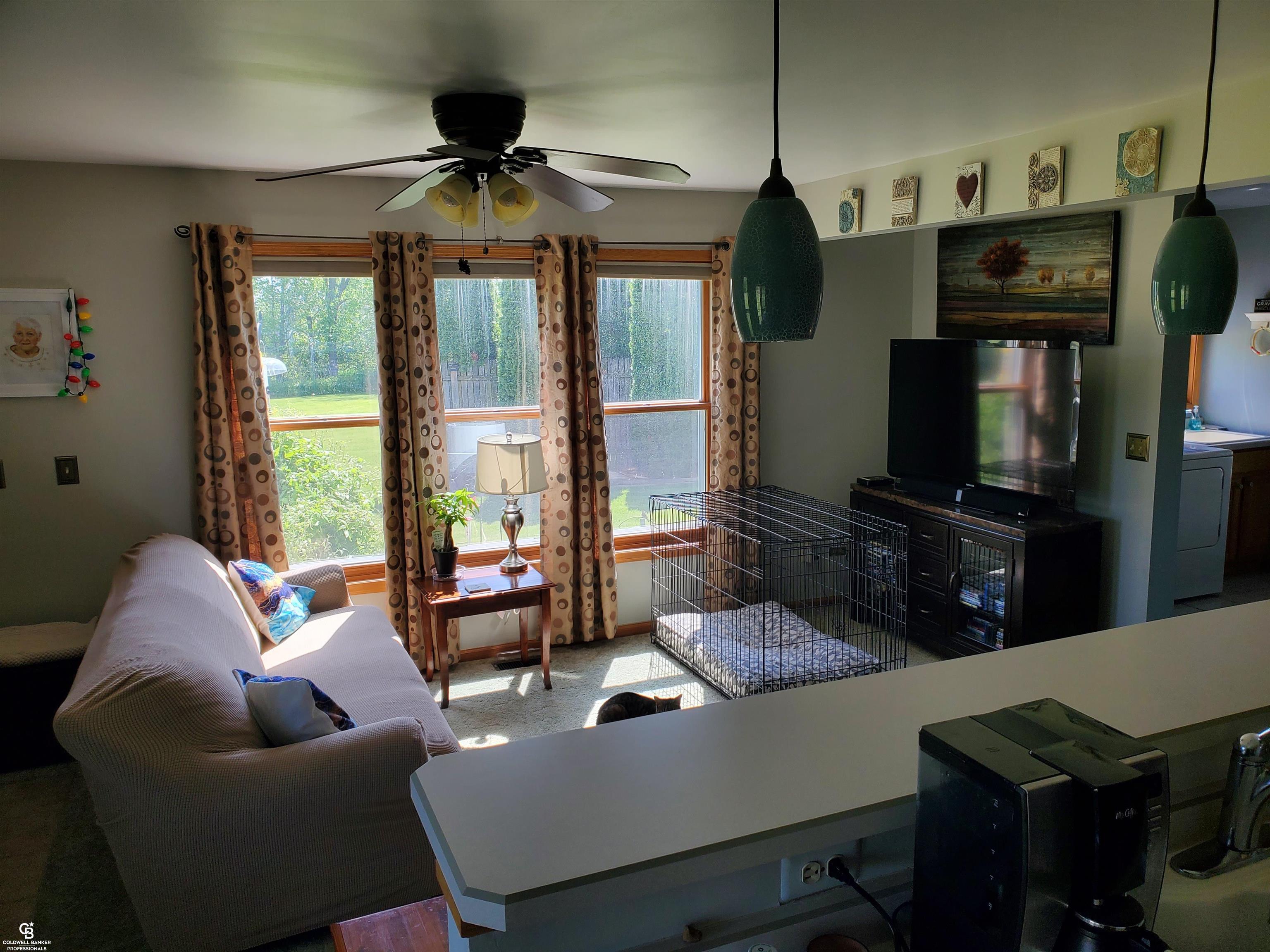 9268 Hill Road Goodells, MI 48027 - Photo 16 of 28 Family rm 2